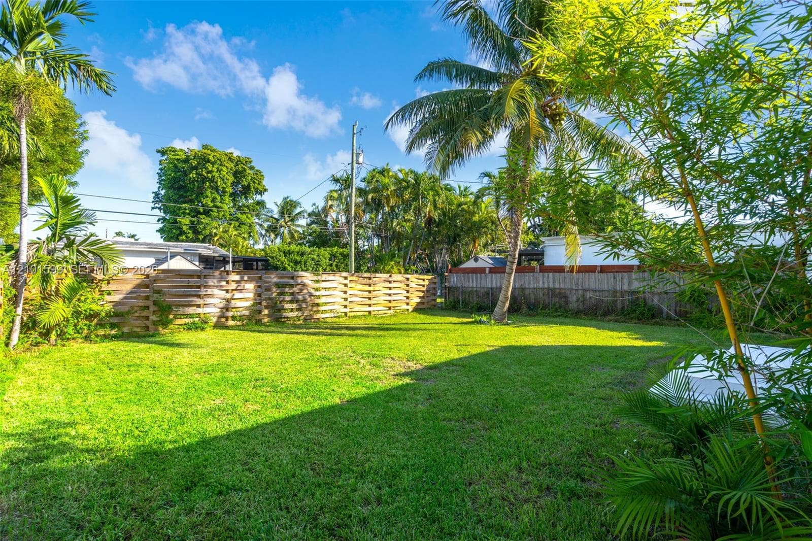 1371 71st St, Miami Beach FL 33141