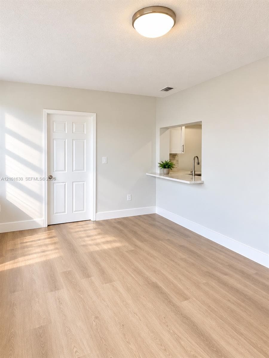 8730 Taft St, Pembroke Pines FL 33024