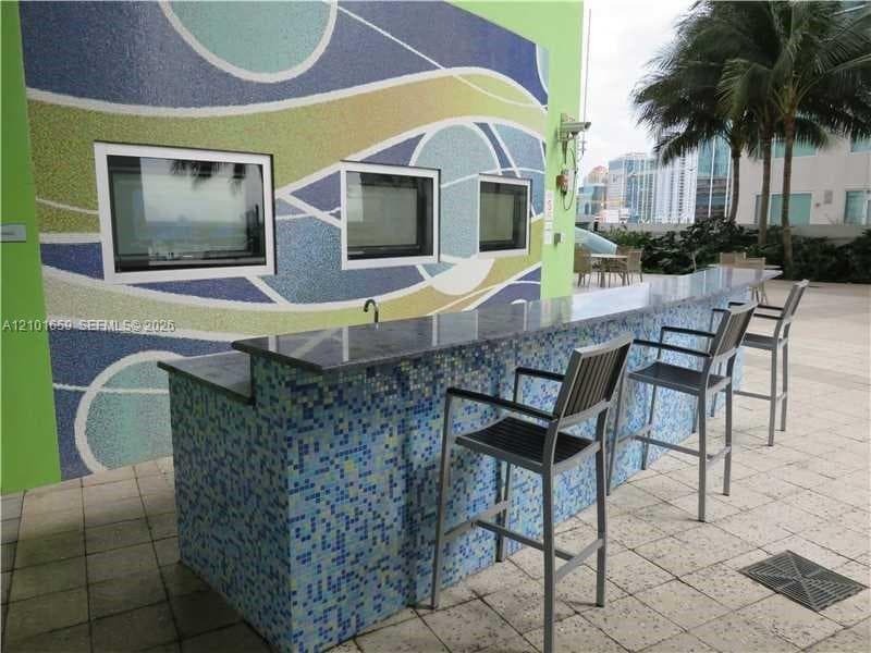 185 SW 7th St # 3006, Miami FL 33130