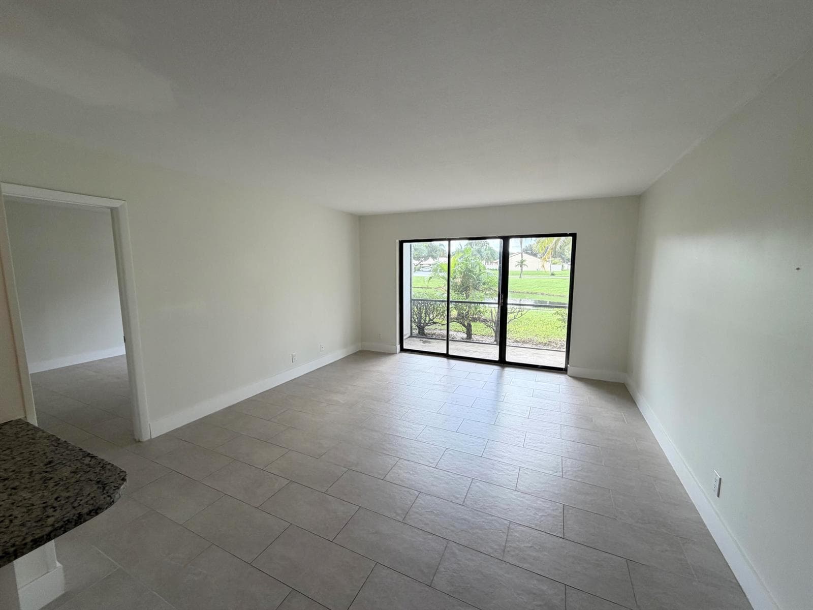 1112 GREEN PINE Boulevard # F1, West Palm Beach FL 33409