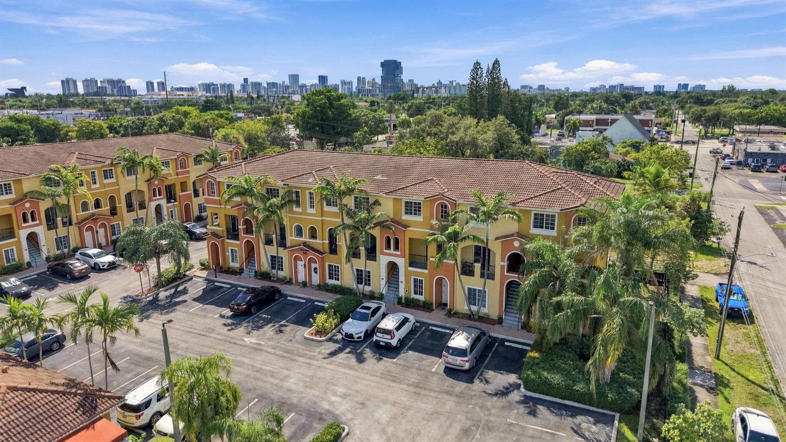 141 NW 2nd Avenue # 7, Hallandale Beach FL 33009