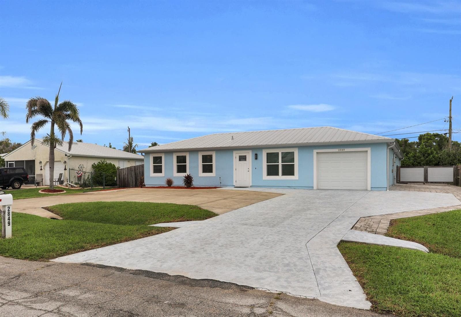 2849 SE NANCE Street, Port St. Lucie FL 34984