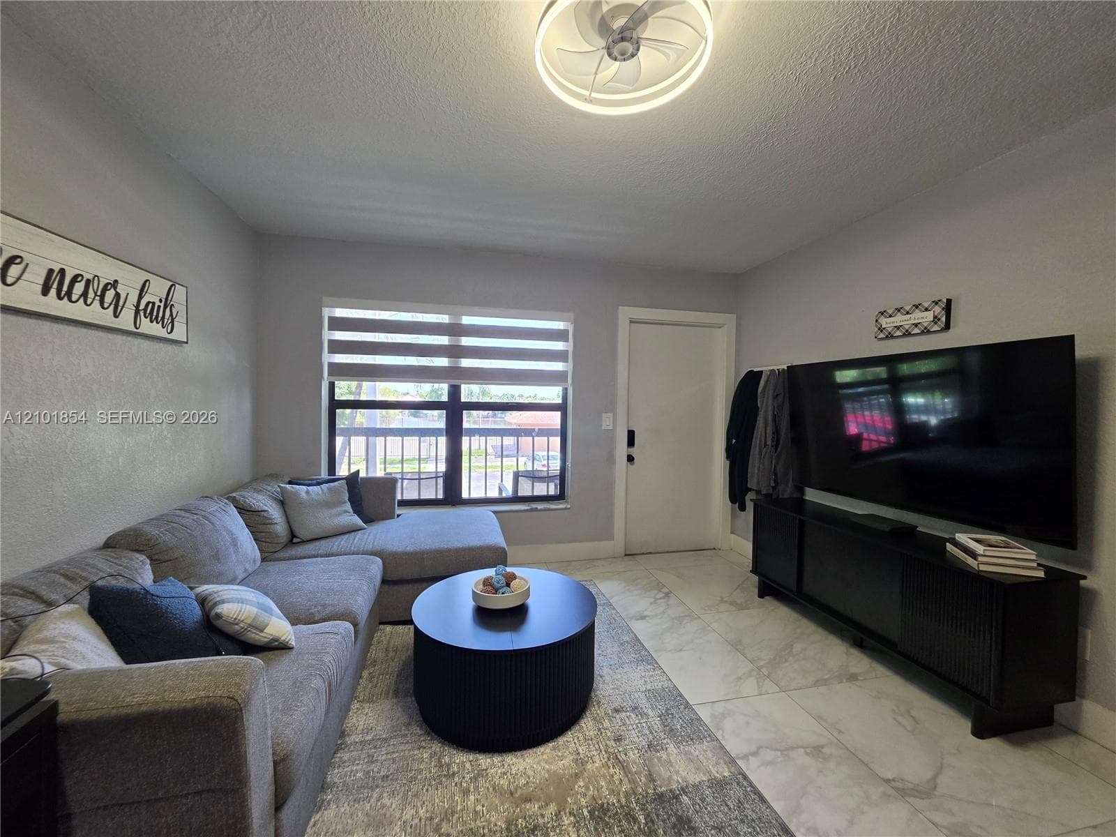 6605 W 26th Dr # 18, Hialeah FL 33016