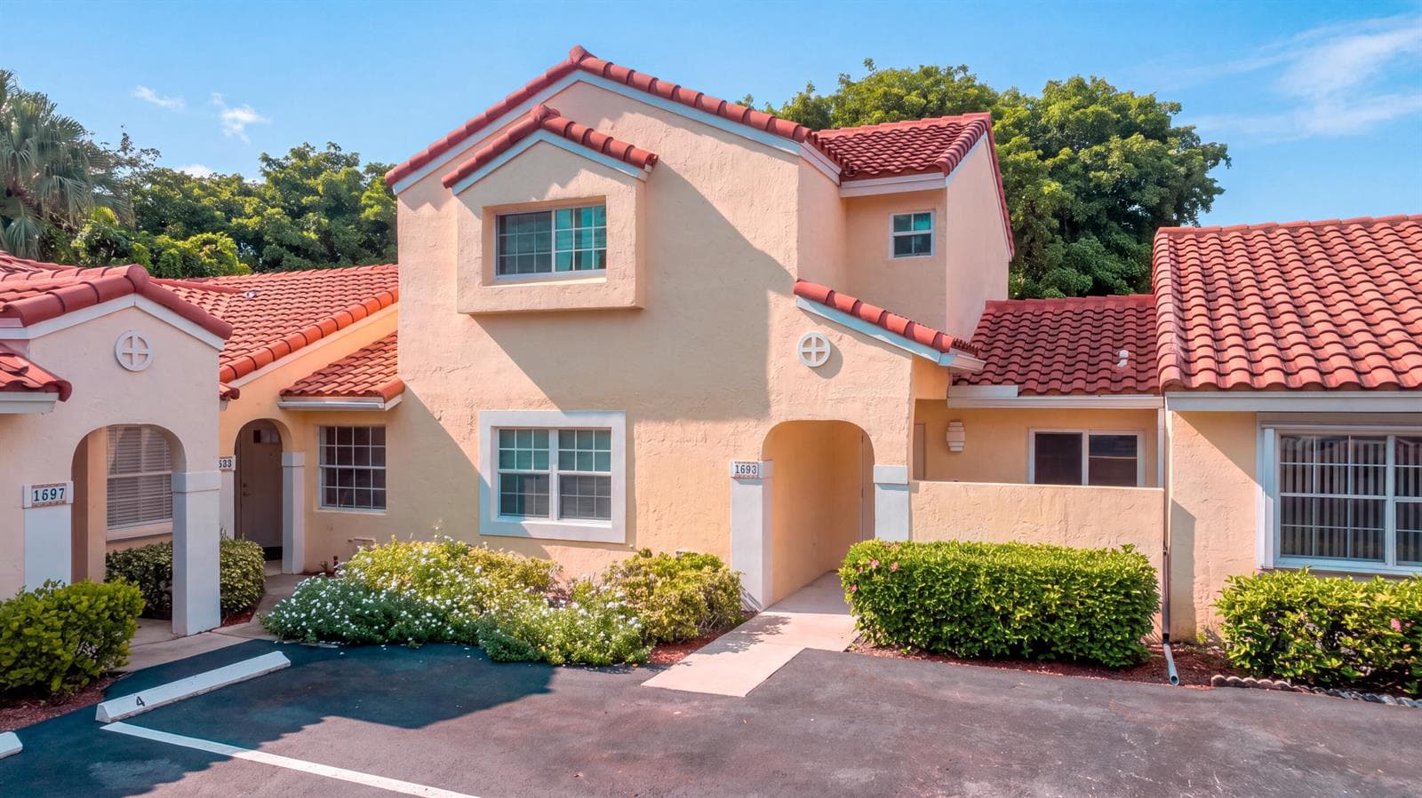 1593 Springside Drive # 1593, Weston FL 33326