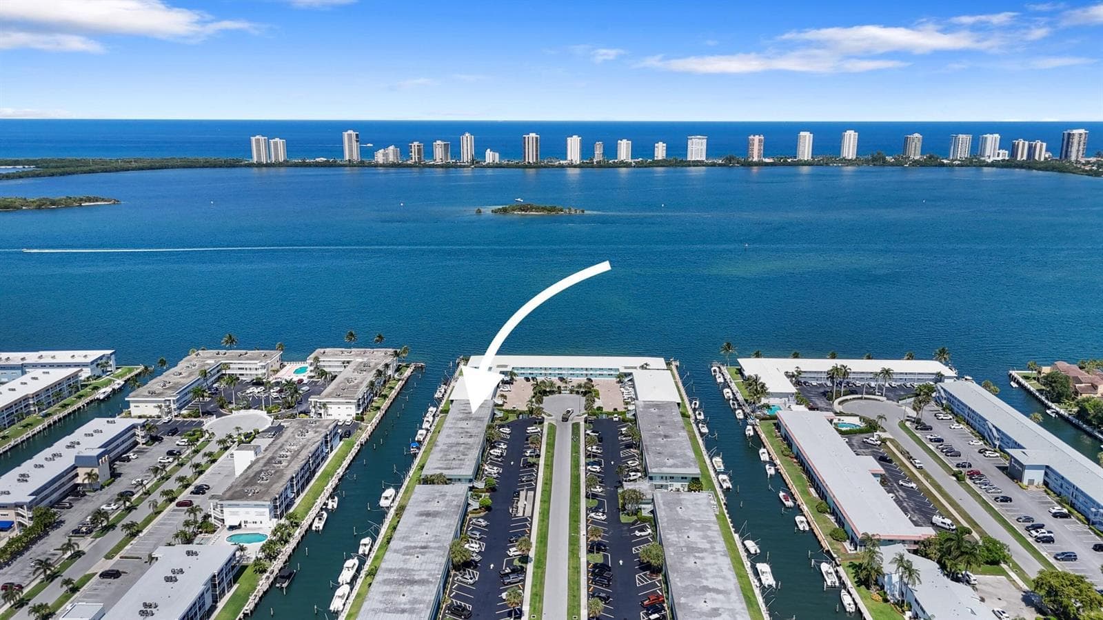 109 WETTAW Lane # 101, North Palm Beach FL 33408