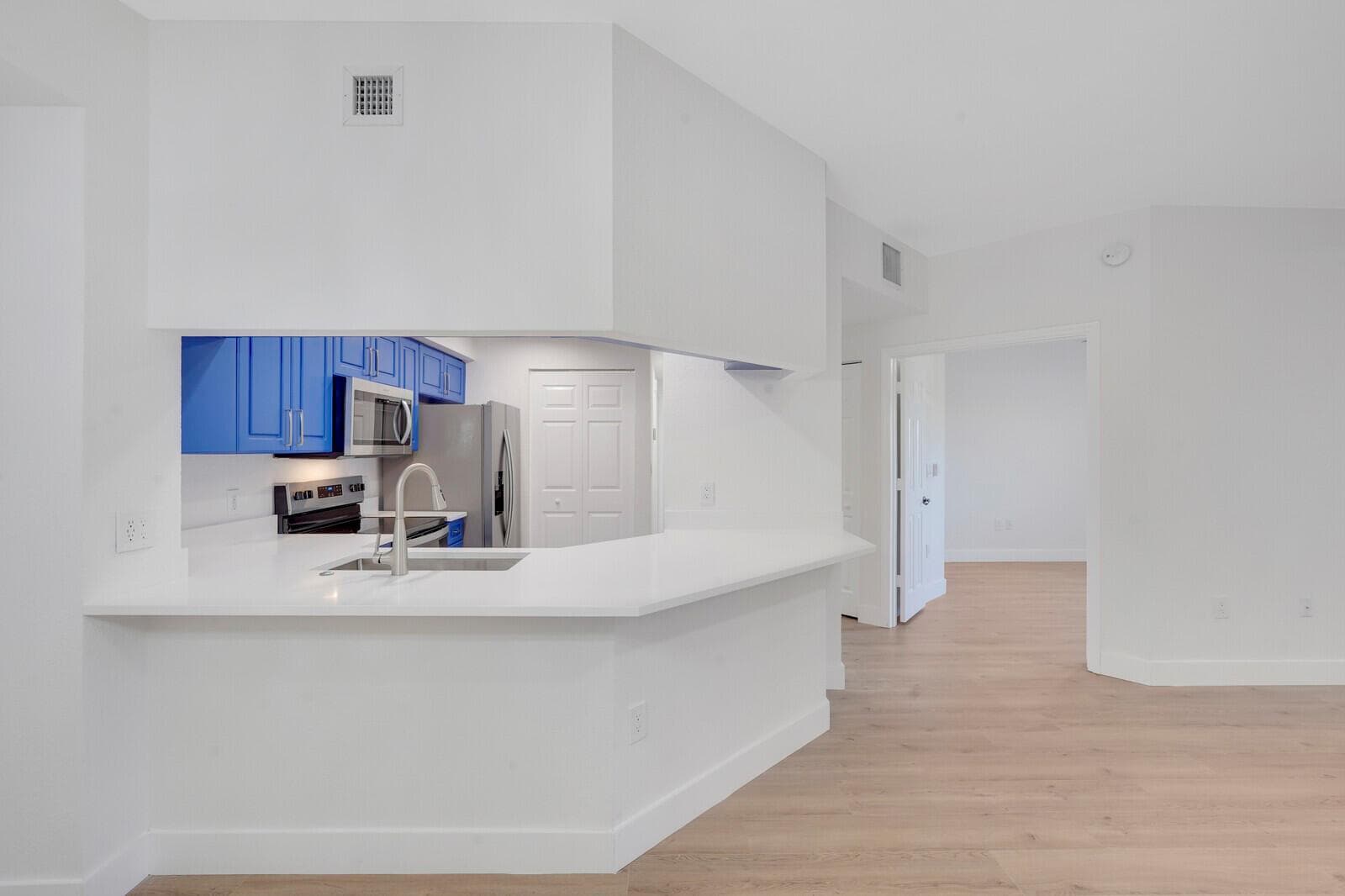2724 ANZIO Court # 305, Palm Beach Gardens FL 33410