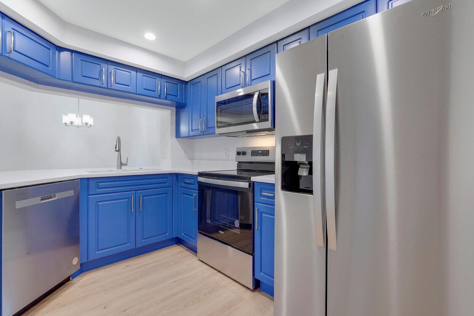 2724 ANZIO Court # 305, Palm Beach Gardens FL 33410