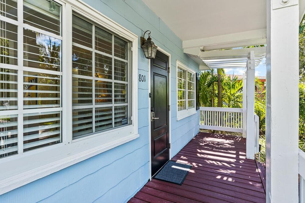 801 SE 3RD Avenue, Delray Beach FL 33483