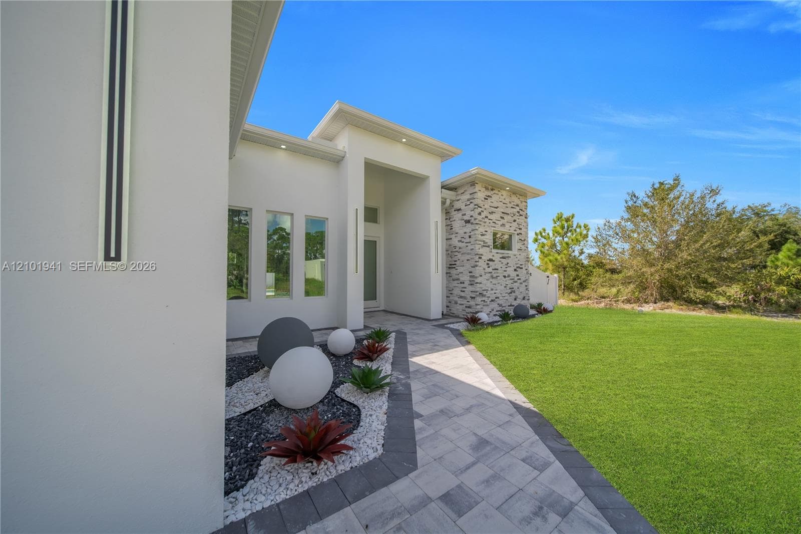 752 Clancy ST E, Lehigh Acres FL 33974