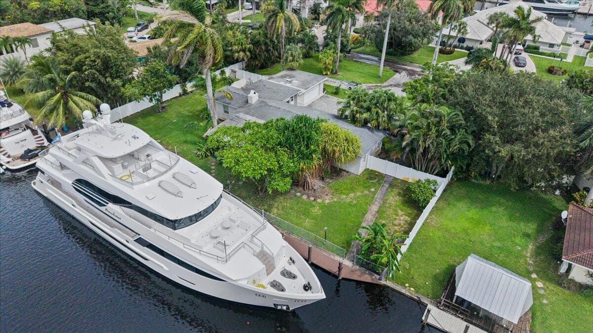 2337 SW 27TH Avenue, Fort Lauderdale FL 33312