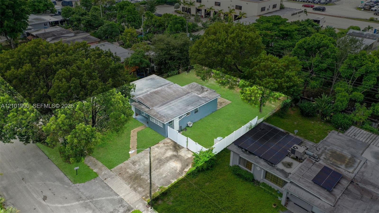 3330 SW 59, West Park FL 33023