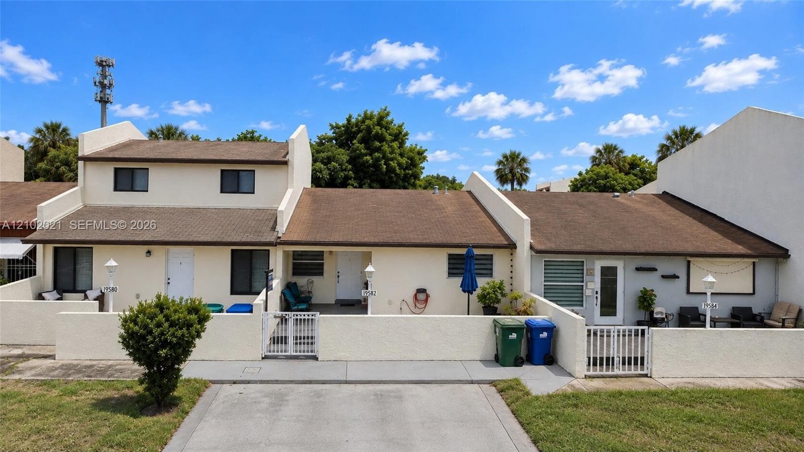 19582 NW 55th Cir Pl, Miami Gardens FL 33055