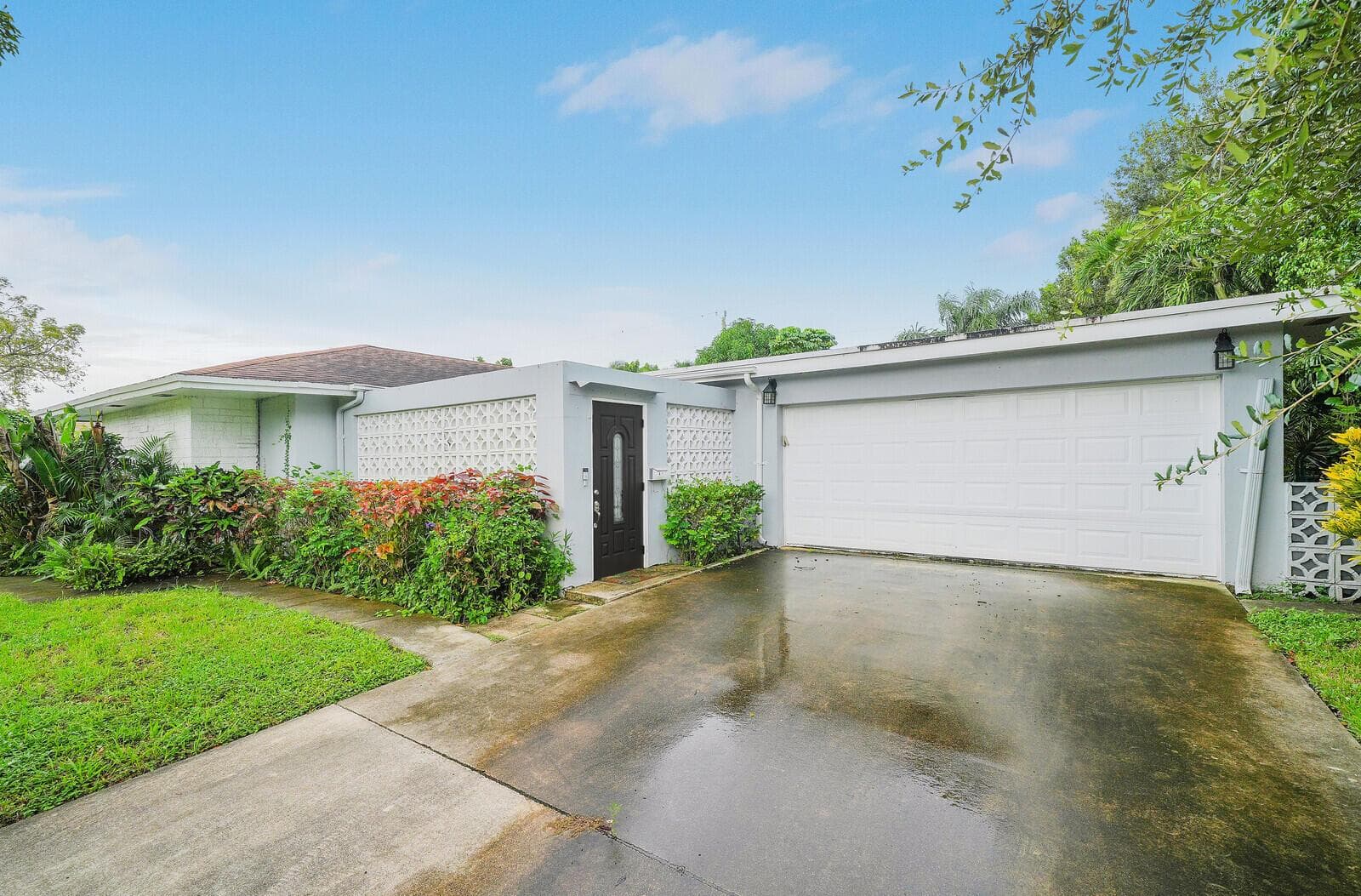 1612 42nd Street, West Palm Beach FL 33407