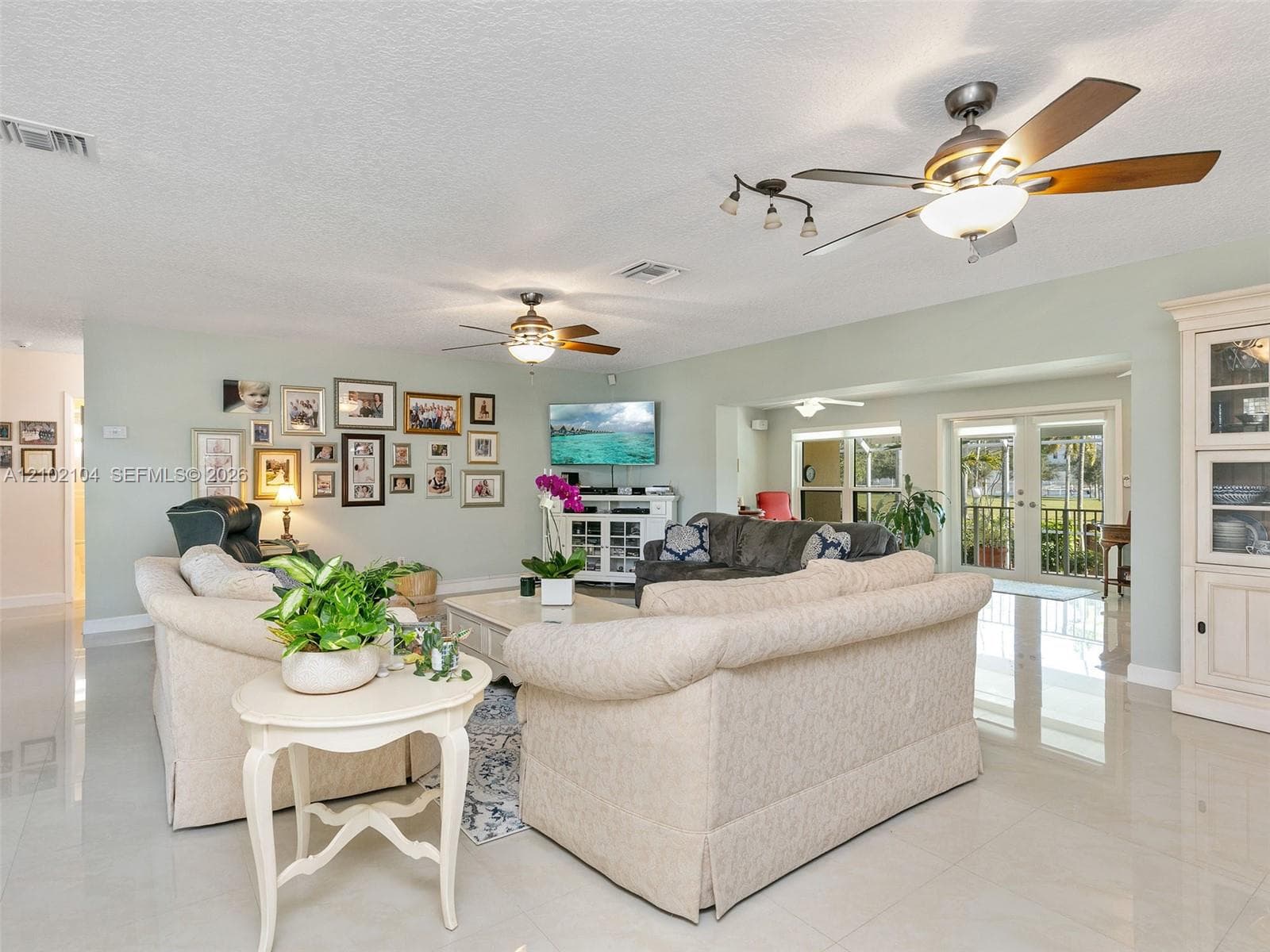 20565 SW 80th Pl, Cutler Bay FL 33189