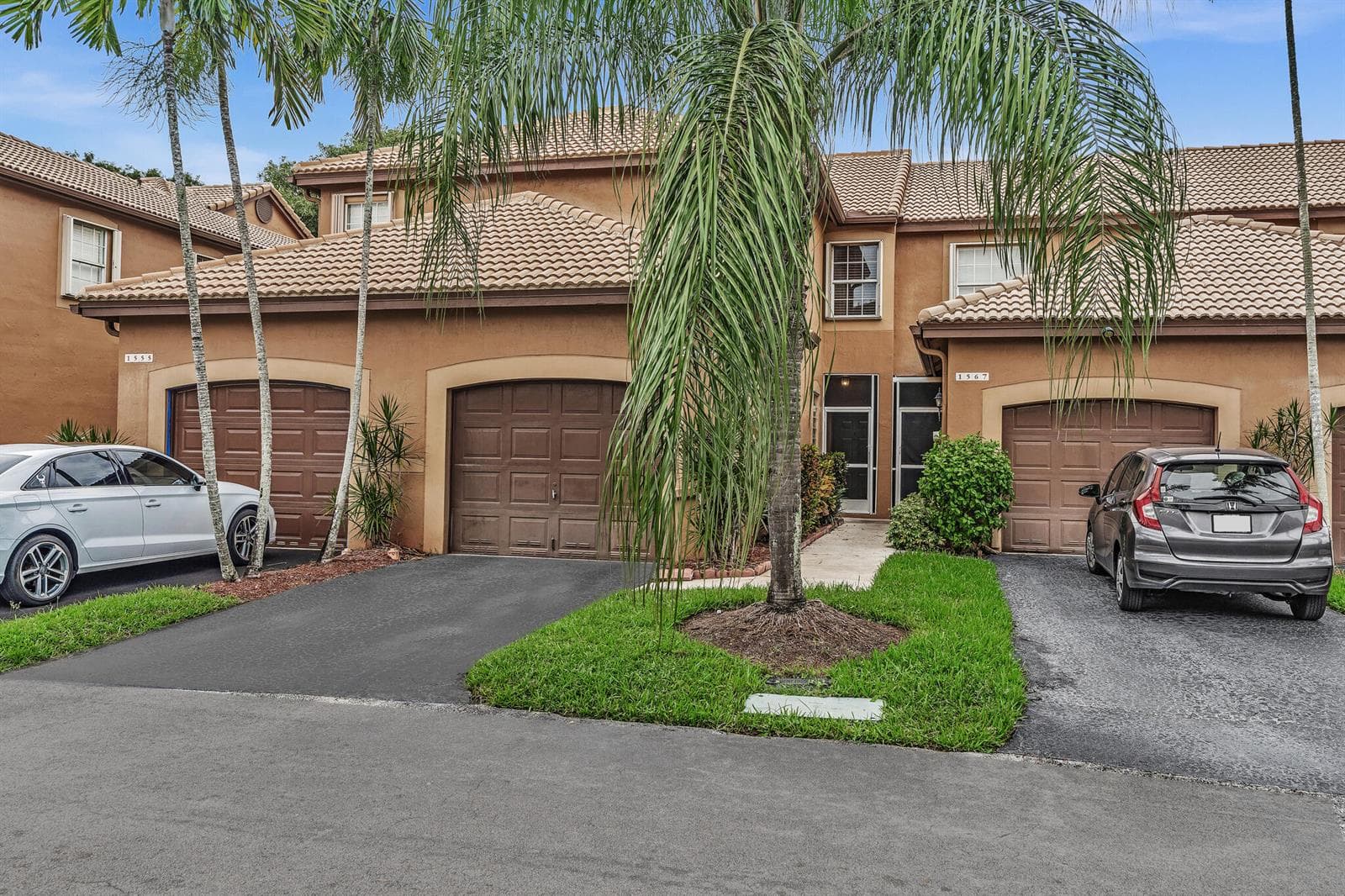 1561 Barcelona Way, Weston FL 33327