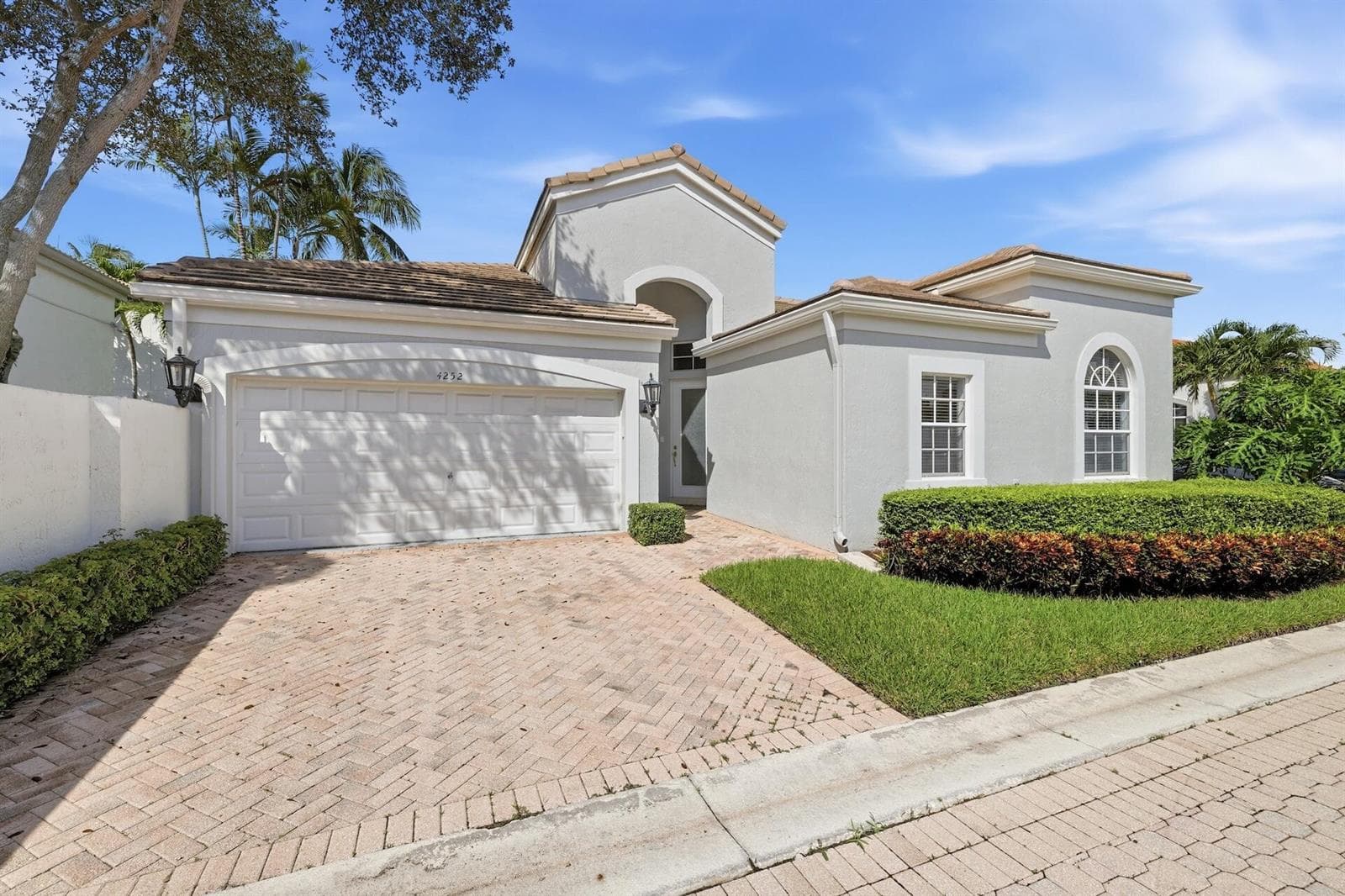 4252 NW 66TH Lane, Boca Raton FL 33496