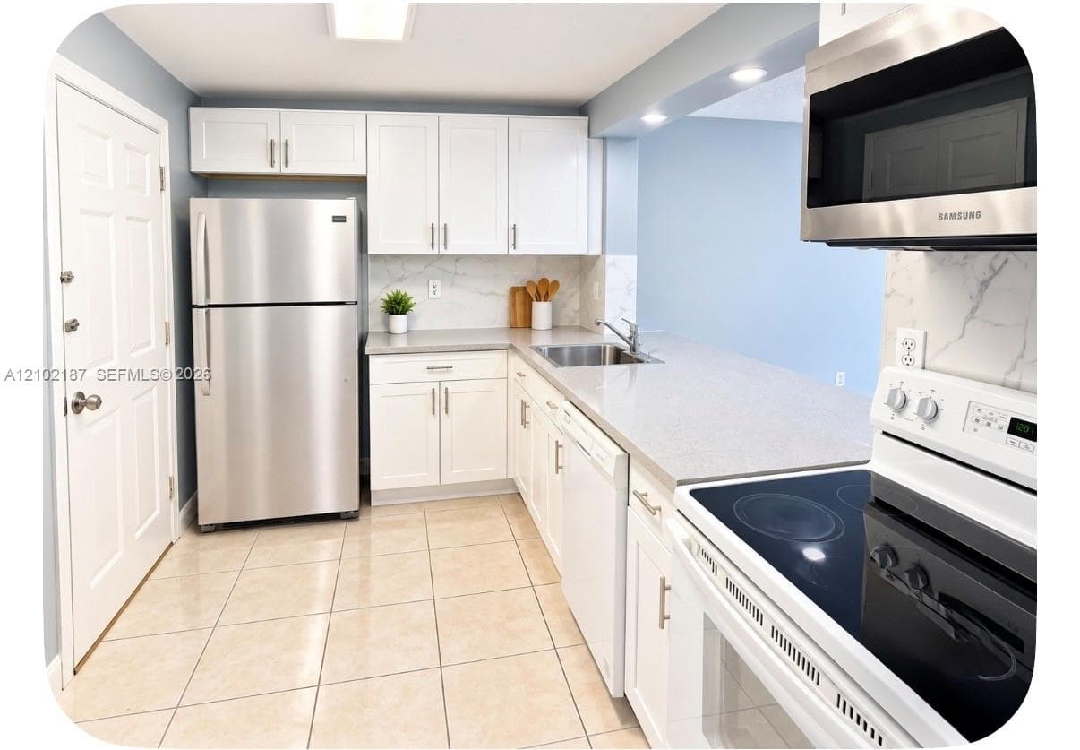 9611 SW 77th Ave # 108A, Miami FL 33156