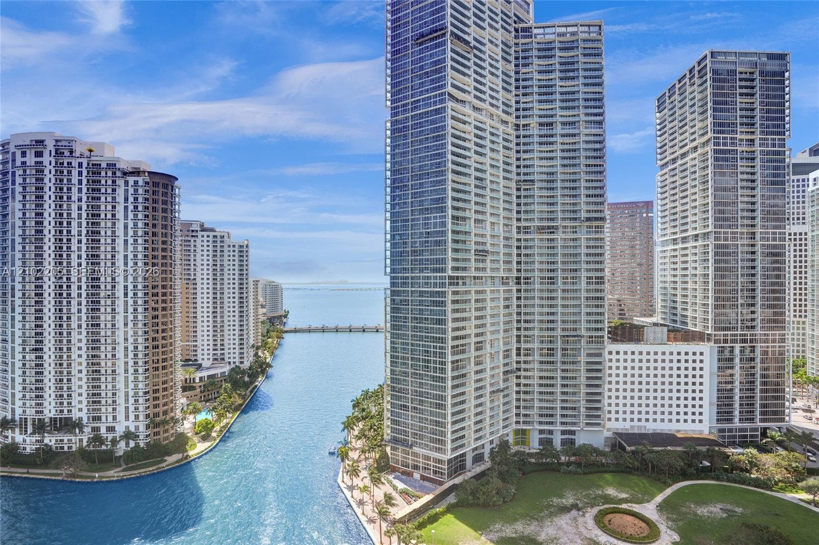 300 Biscayne Boulevard Way # 2106W, Miami FL 33131