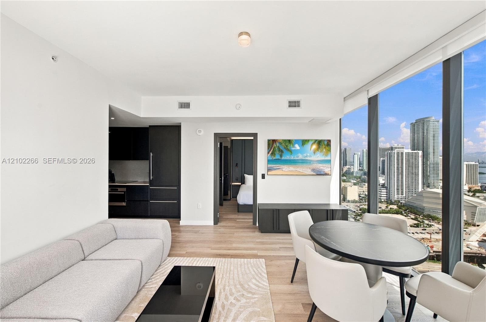 20 NE 11th # 3308, Miami FL 33132