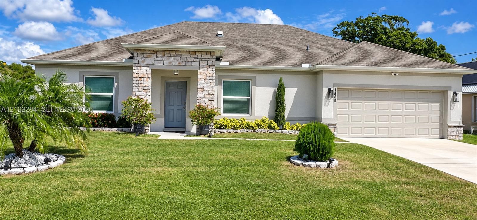 1589 SE Dome Cir, Port St. Lucie FL 34952