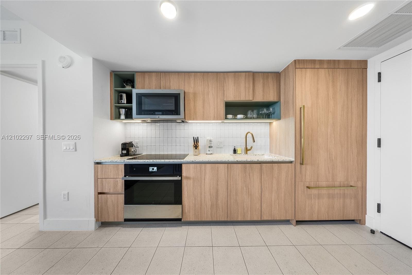 159 NE 6th St # 4011, Miami FL 33132