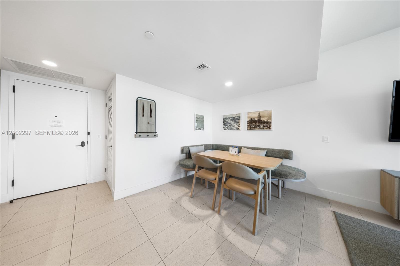 159 NE 6th St # 4011, Miami FL 33132