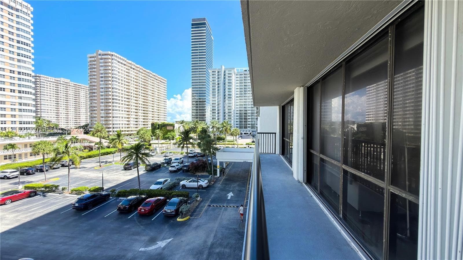 2049 S Ocean Dr # 402, Hallandale Beach FL 33009