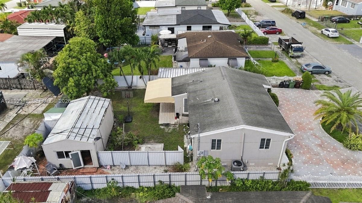 120 W 63rd St, Hialeah FL 33012
