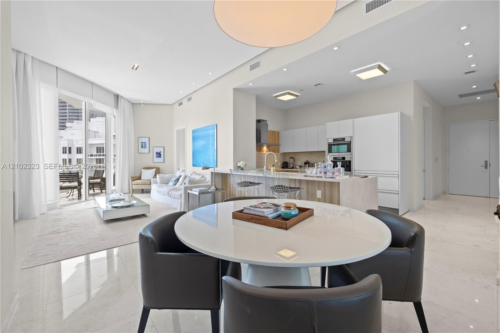 900 Brickell Key Blvd # 3005, Miami FL 33131