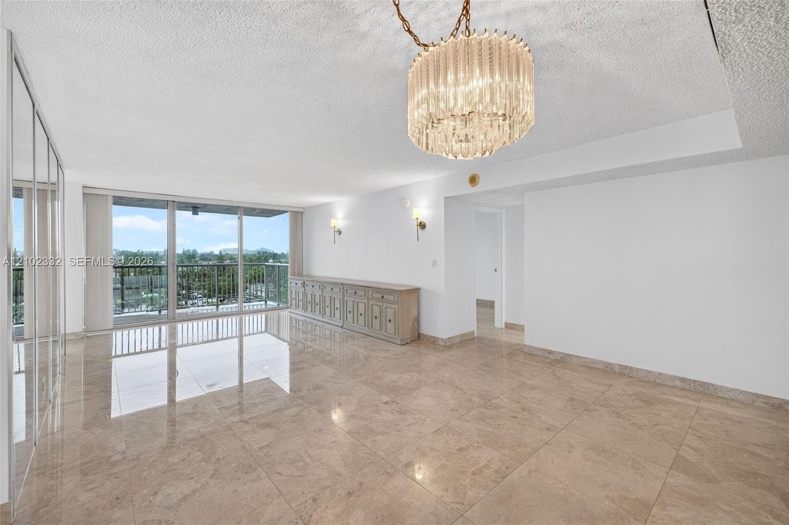 2655 Collins Ave # 702, Miami Beach FL 33140