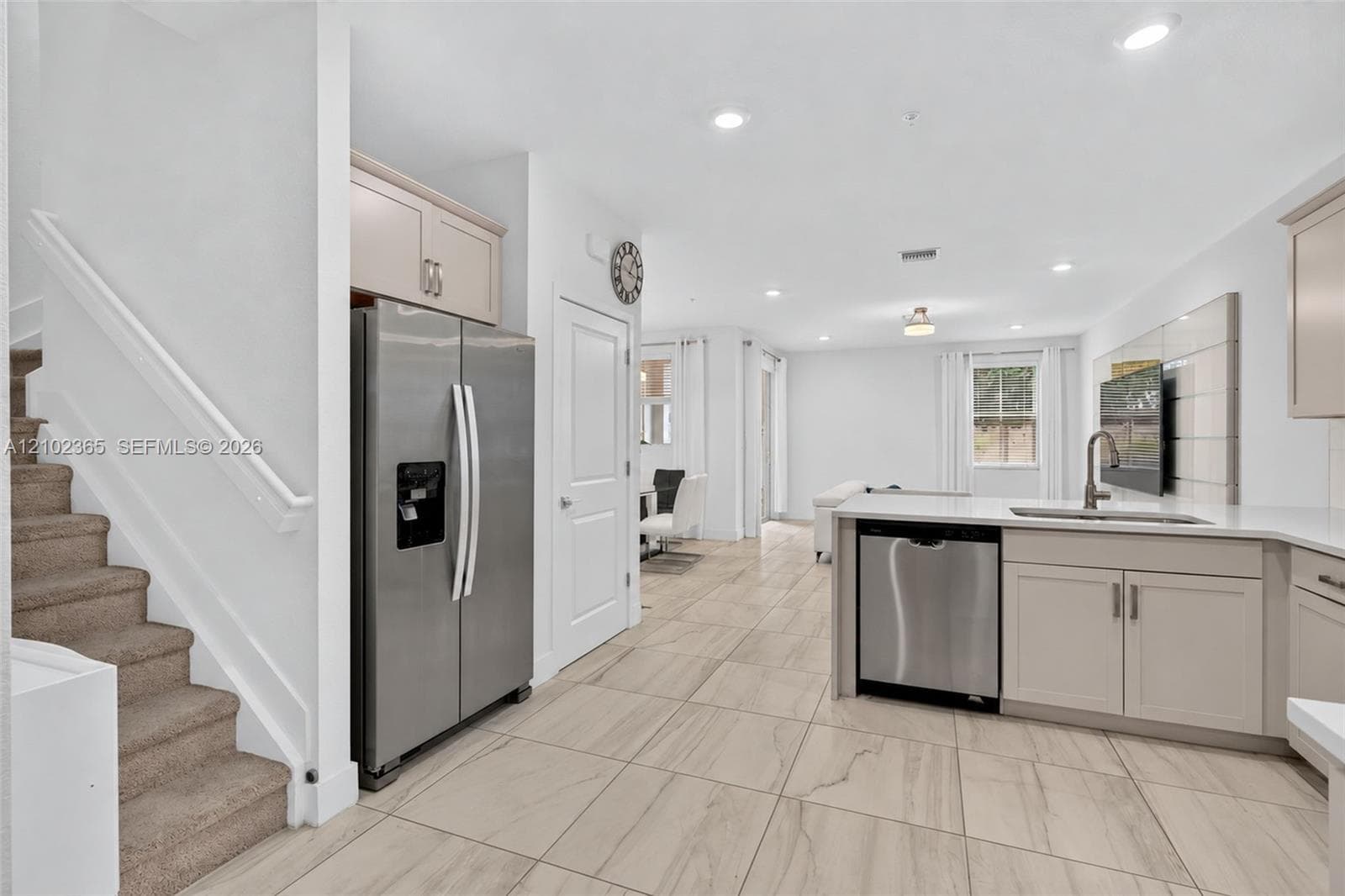 121 SW 170th Ave, Pembroke Pines FL 33027