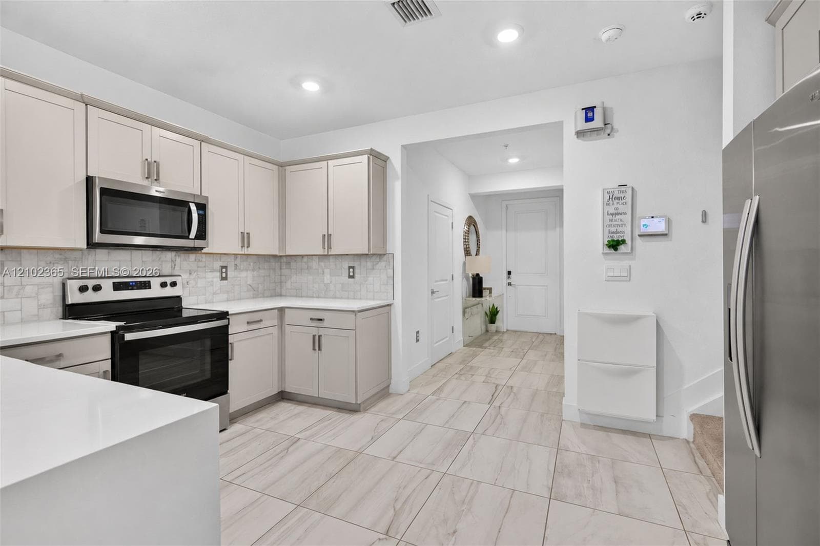 121 SW 170th Ave, Pembroke Pines FL 33027