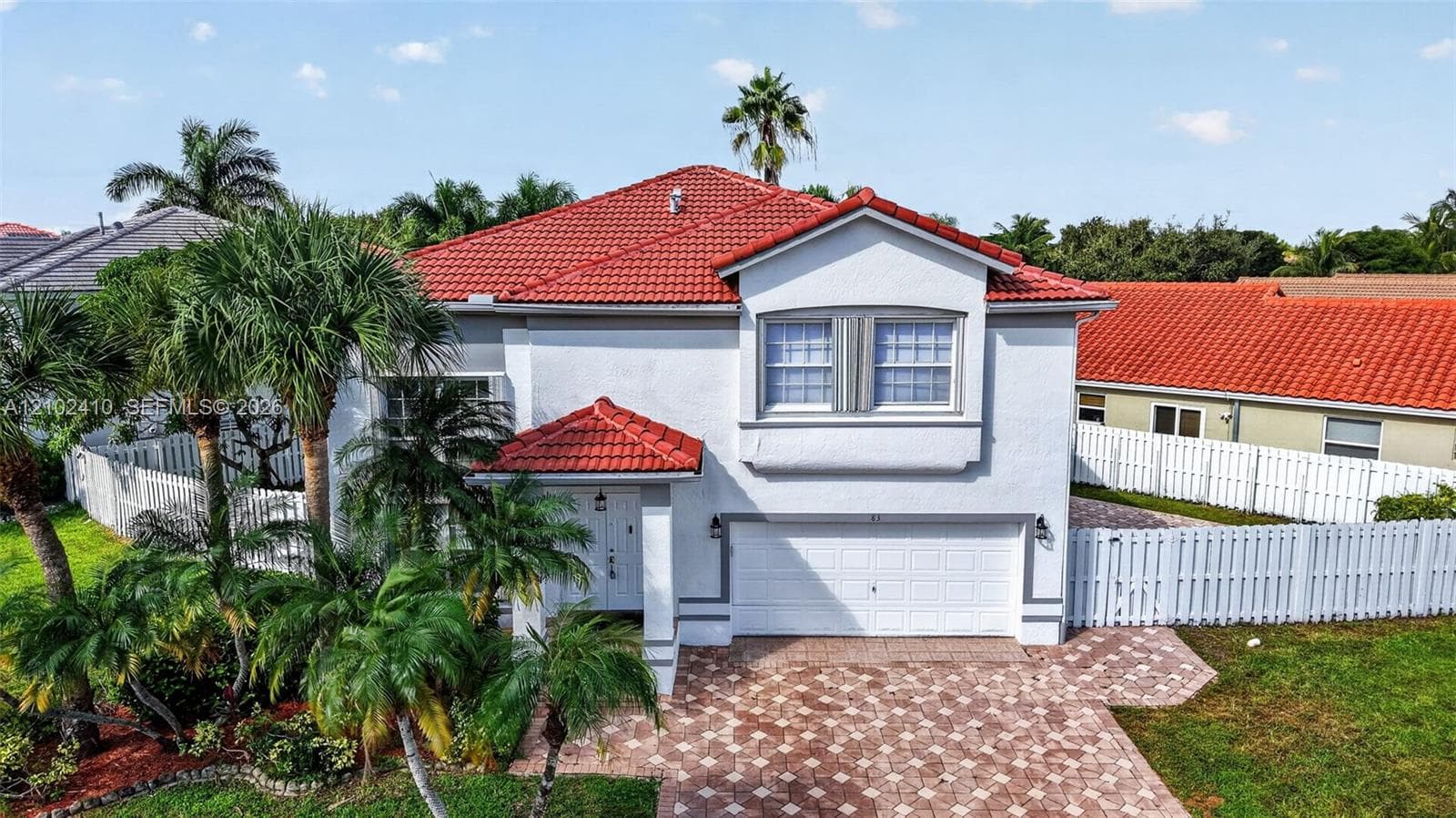 83 Gables Blvd, Weston FL 33326