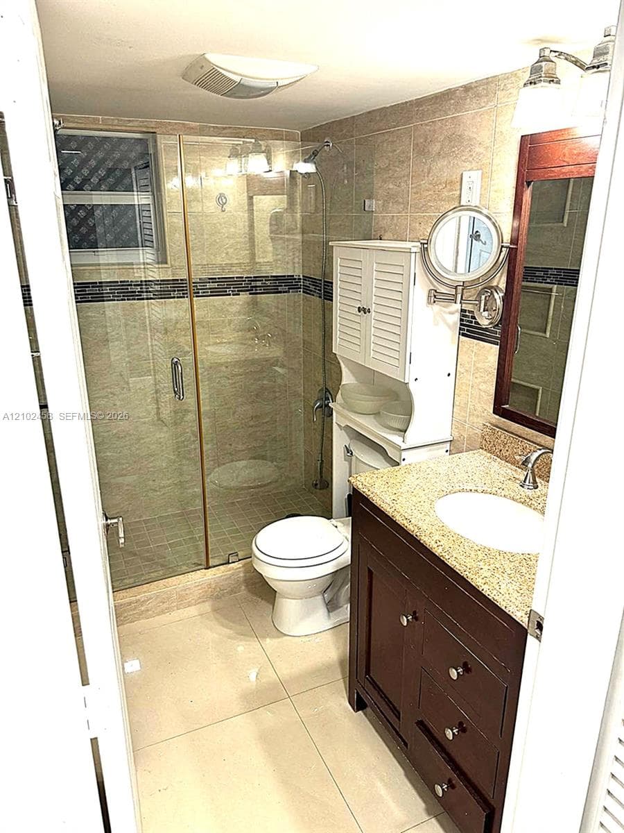 5461 W 24th Ave # 25, Hialeah FL 33016