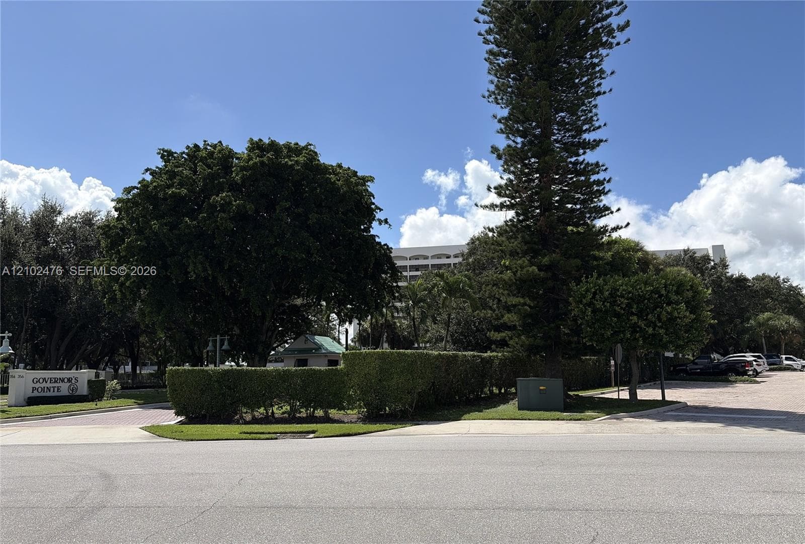 356 Golfview Rd # 305, North Palm Beach FL 33408