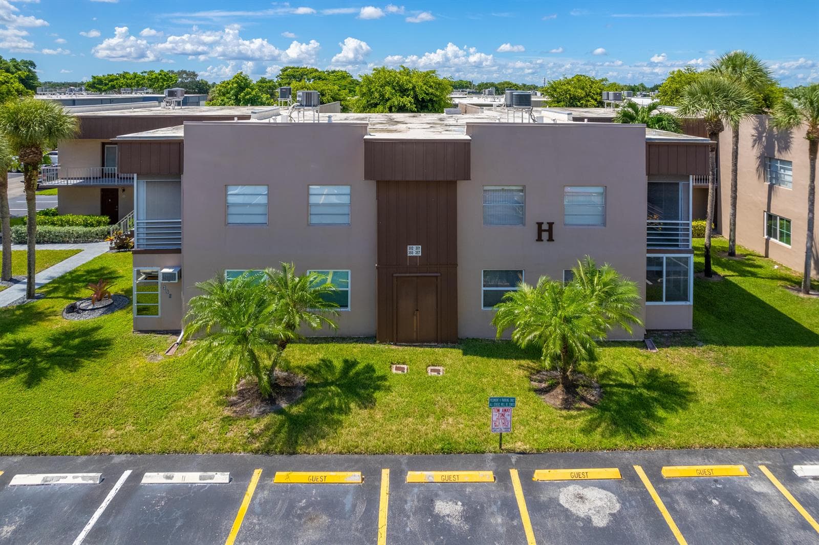 374 Piedmont H, Delray Beach FL 33484