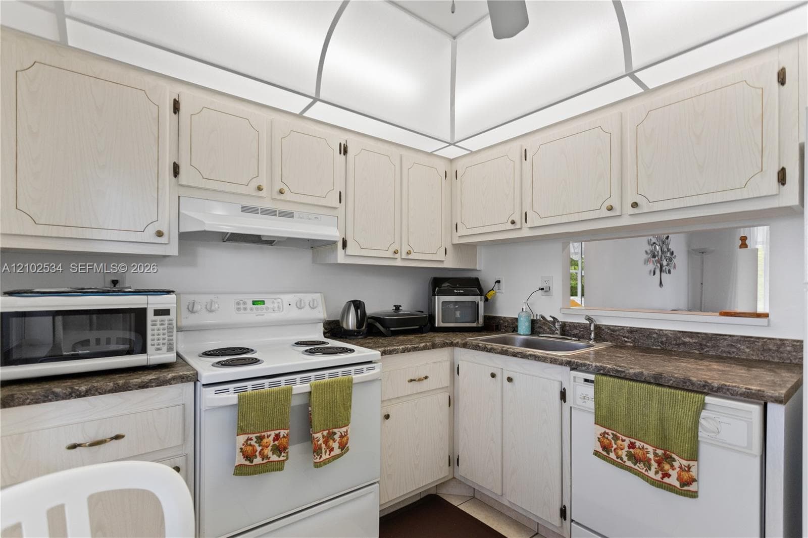 2998 NW 48th Ter # 424, Lauderdale Lakes FL 33313