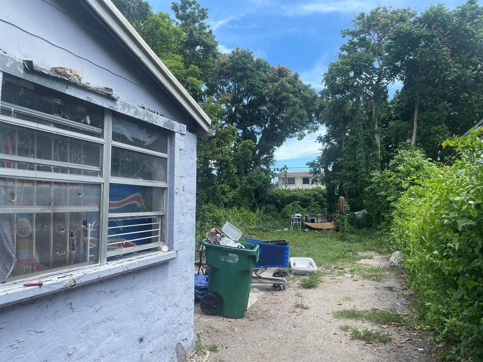 2470 NW 87TH Street, Miami FL 33147