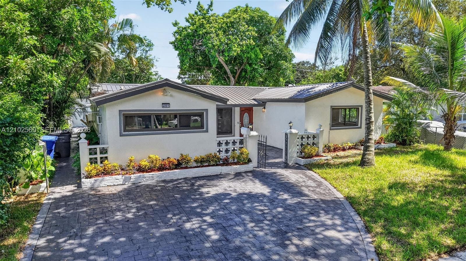 4001 N 66th Ave, Hollywood FL 33024