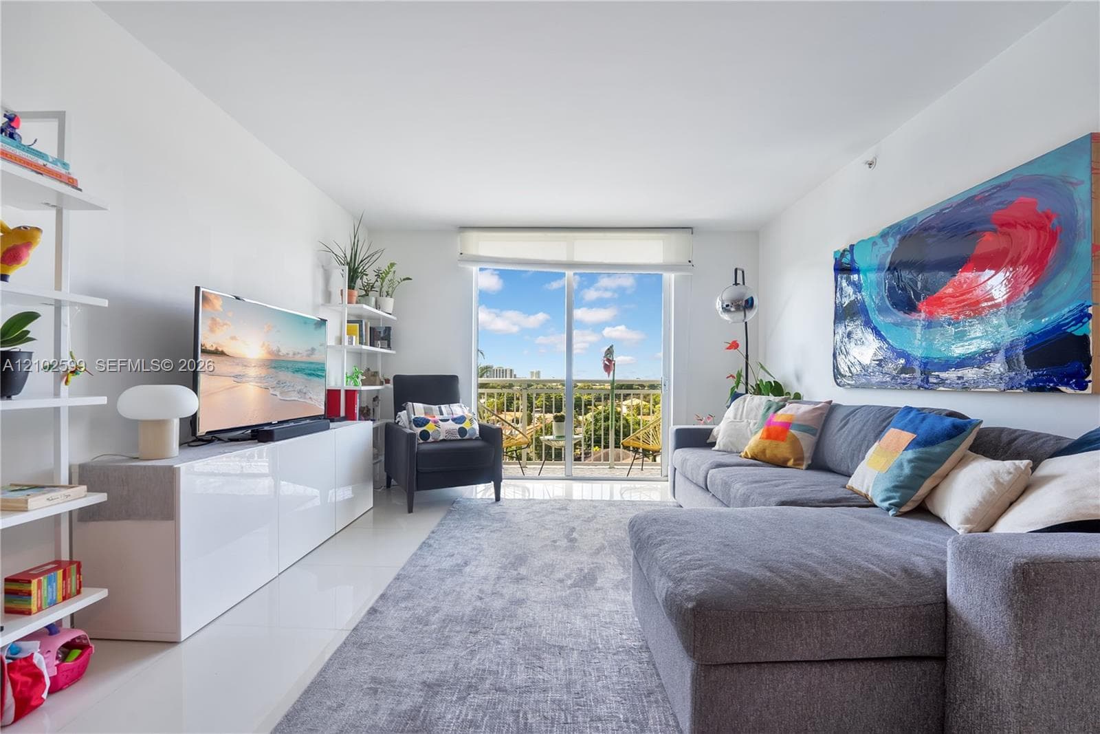 3000 Coral Way # 606, Miami FL 33145