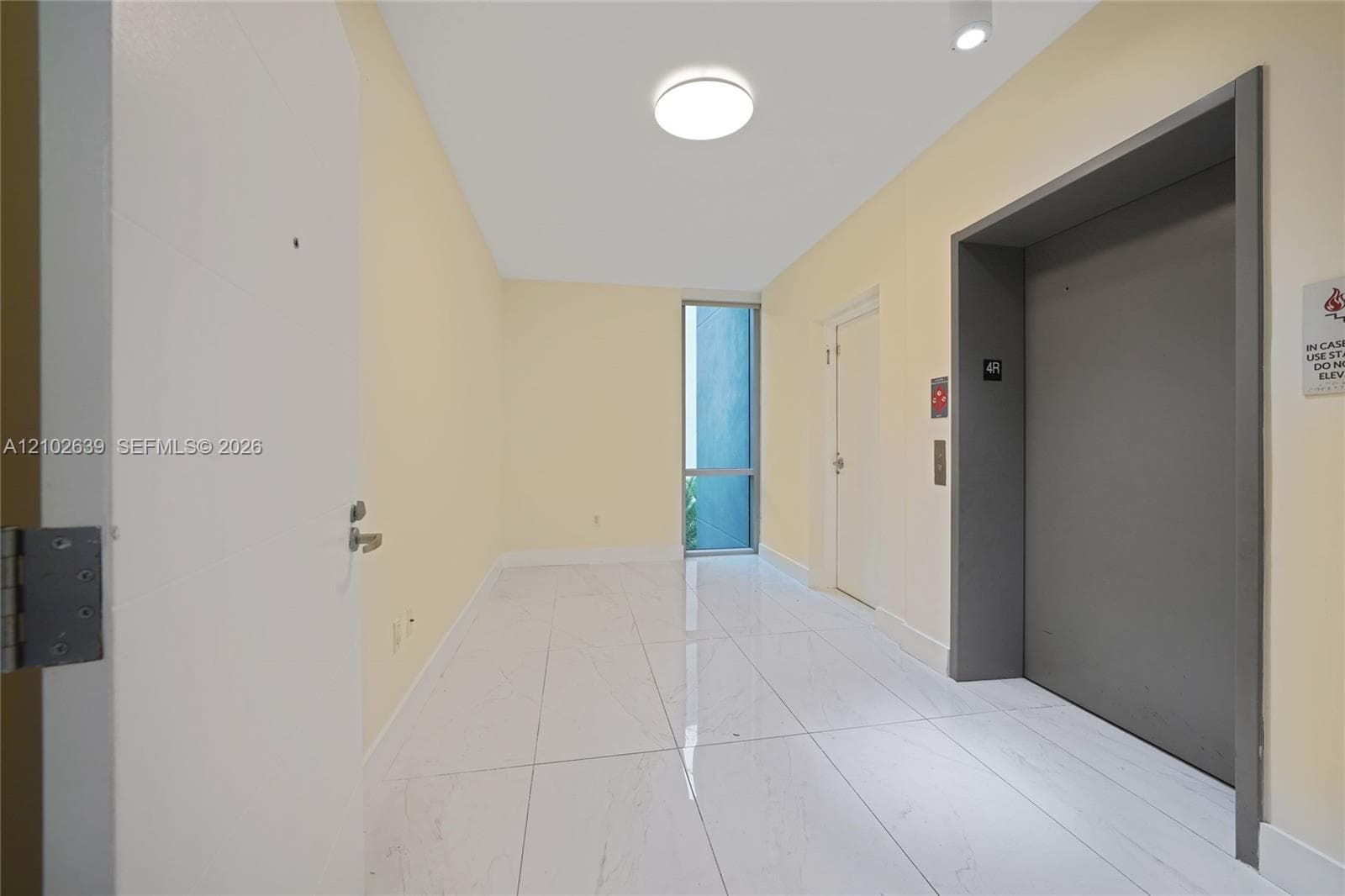 16385 Biscayne Blvd # 407, North Miami Beach FL 33160