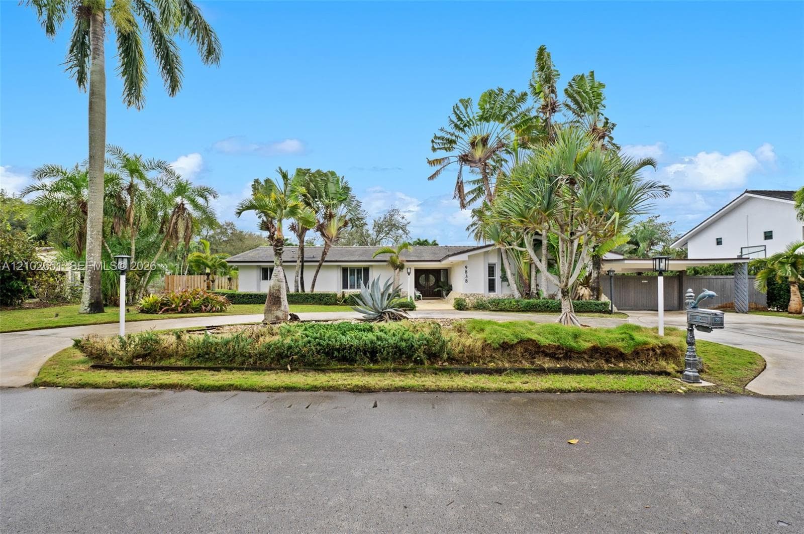9838 SW 94th Ter, Miami FL 33176