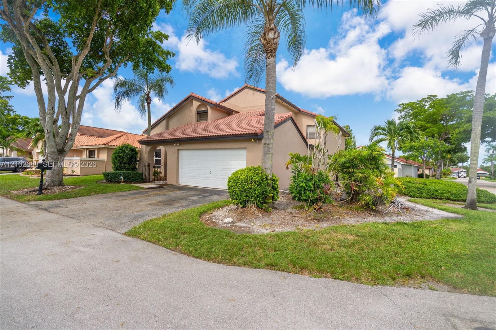 17338 NW 61st Pl, Hialeah FL 33015