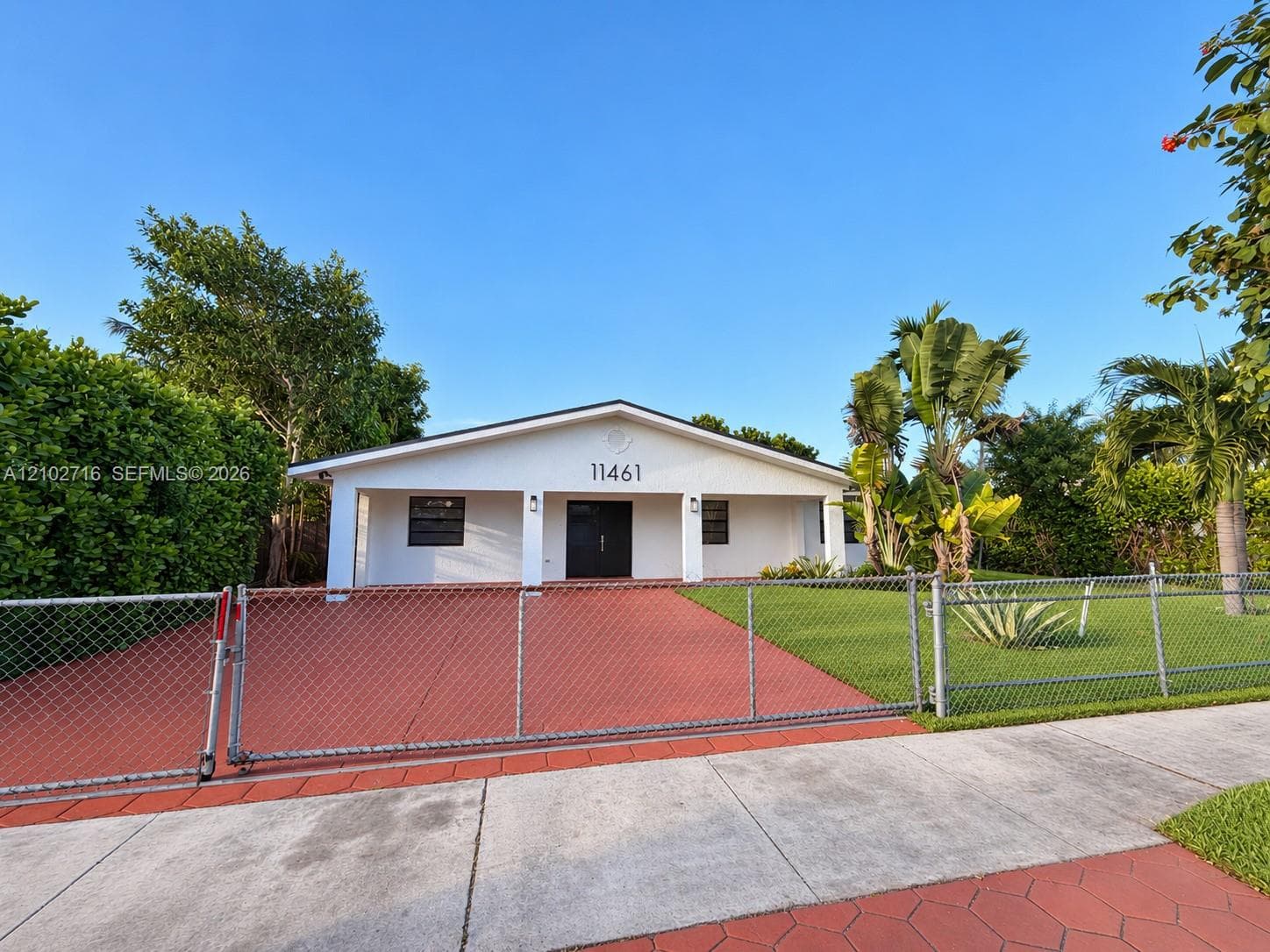 11461 SW 193rd St, Miami FL 33157
