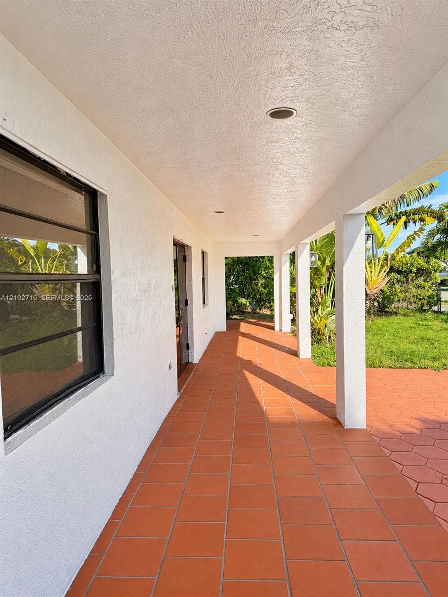 11461 SW 193rd St, Miami FL 33157