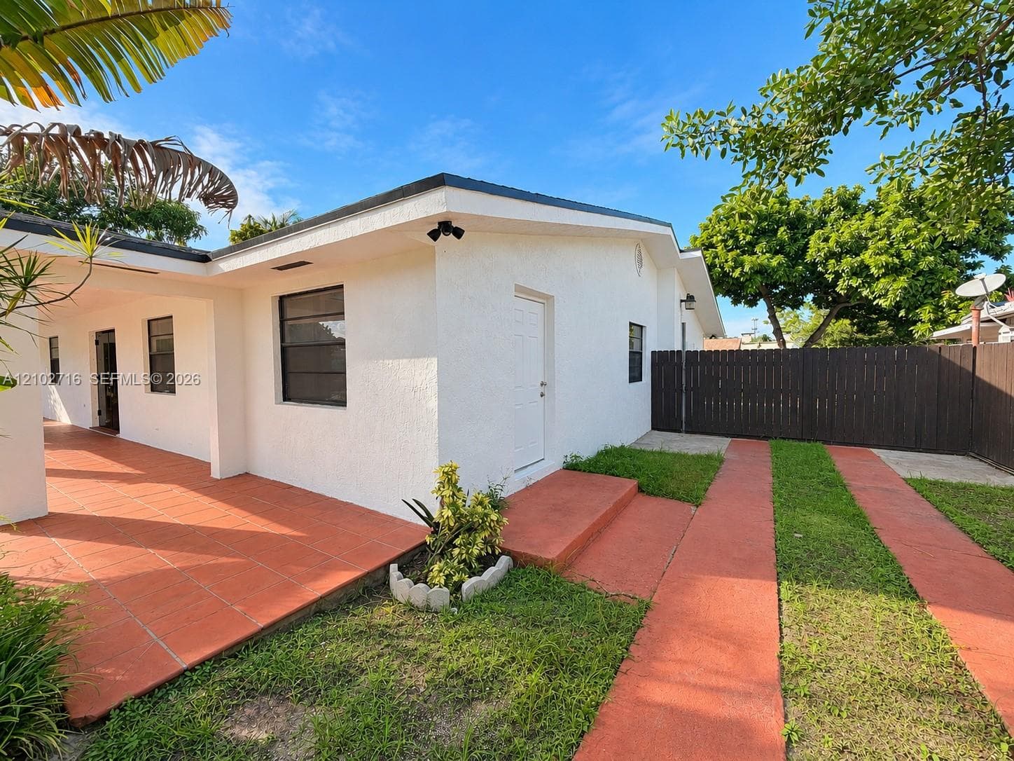 11461 SW 193rd St, Miami FL 33157