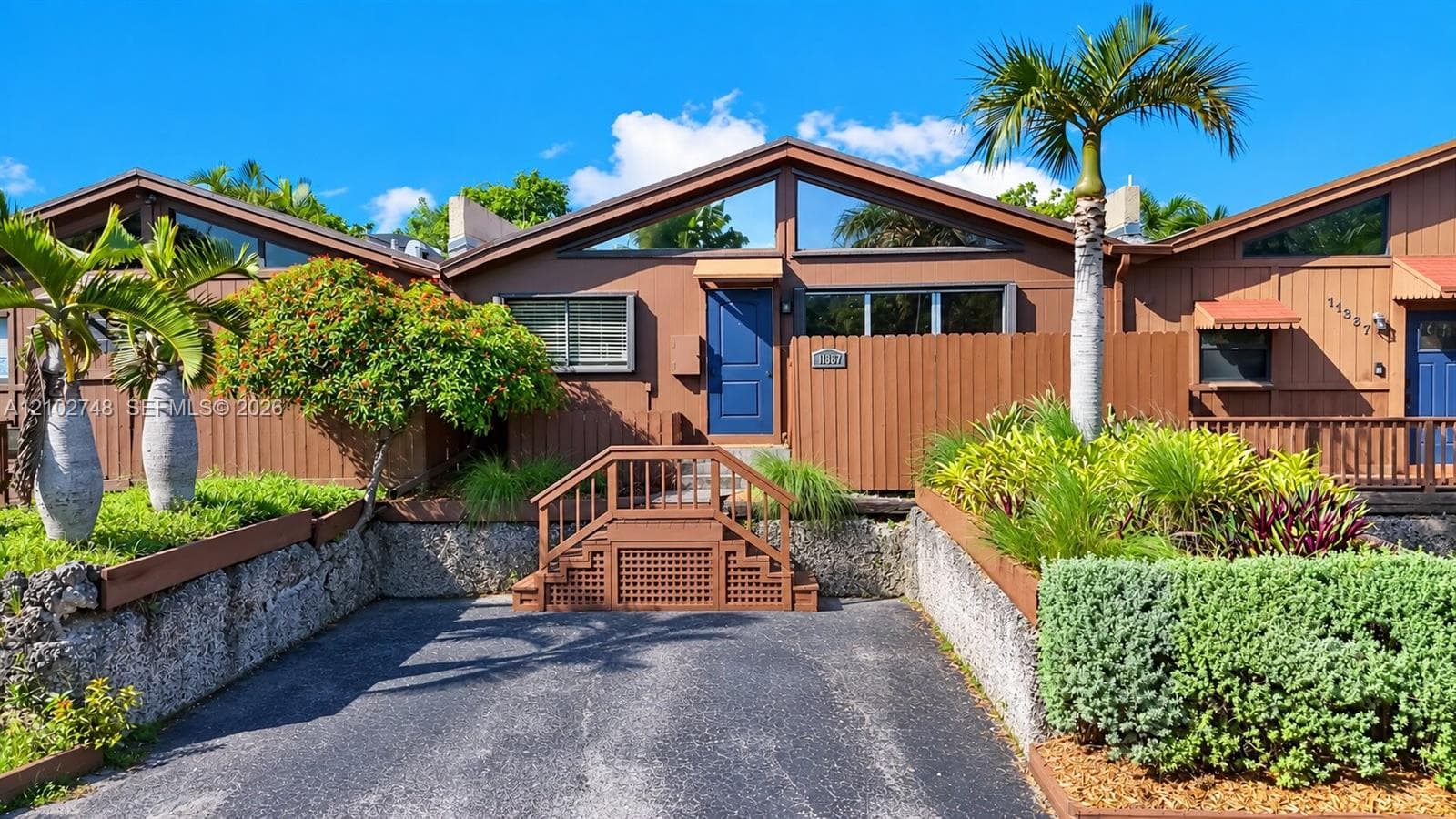 11339 SW 112th Cir Ln N, Miami FL 33176