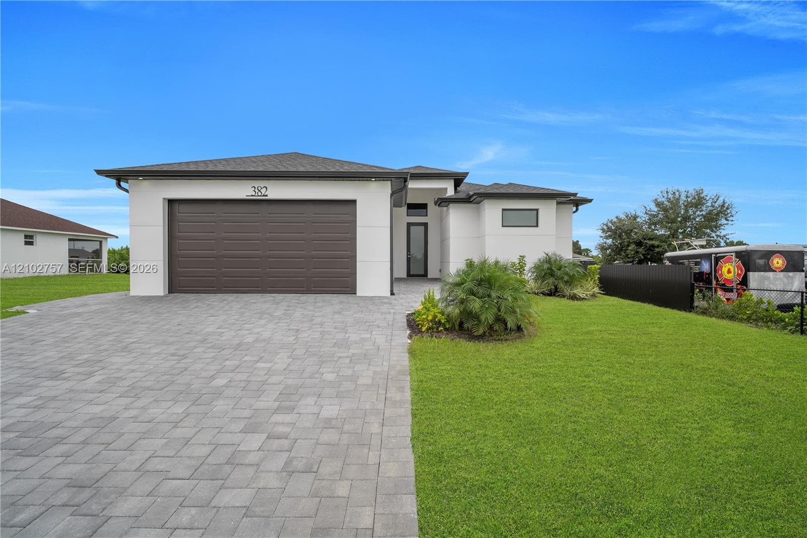 382 Pauline AVE, Lehigh Acres FL 33974