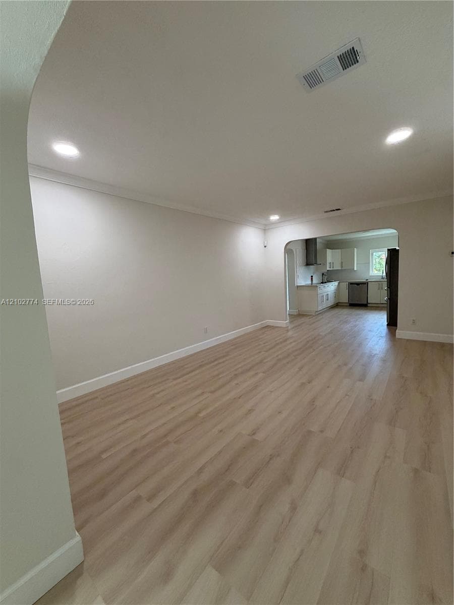4335 SW 10th St, Miami FL 33134