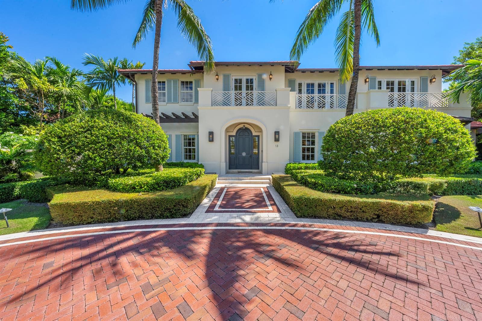 13 Via Vizcaya, Palm Beach FL 33480